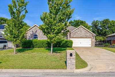 7420 Rose Crest Boulevard, Forest Hill TX 76140 - Photo 3