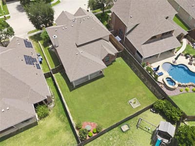 201 Oak Point Drive, McKinney TX 75071 - Photo 4
