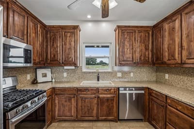 14714 US Highway 377, Whitesboro TX 76273 - Photo 5