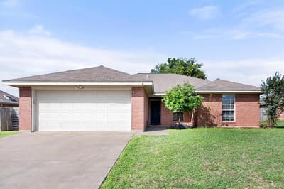 330 Schumacher Drive, Burleson TX 76028