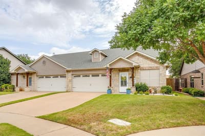 2224 Cobblestone Court, Granbury TX 76049