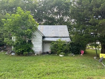 705 N Gardner Street, Whitewright TX 75491