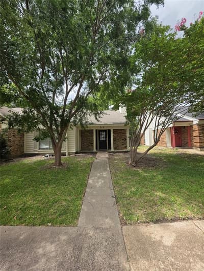 713 Denmark Drive, Mesquite TX 75149