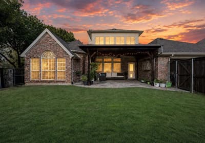 804 SWORD BRIDGE Drive, Lewisville TX 75056 - Photo 2