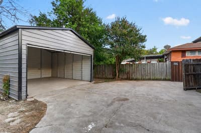 835 Glen Arbor Drive, Dallas TX 75241 - Photo 5