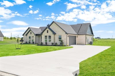 620 Alondrita Street, Celeste TX 75452