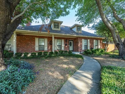 1506 Williamsburg Court, Ennis TX 75119