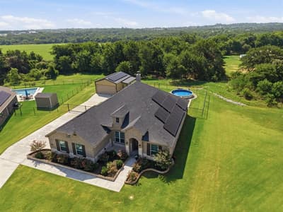 1036 Northern Oaks Court, Springtown TX 76082
