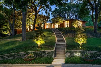 1624 Eastus Drive, Dallas TX 75208