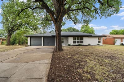 2805 Sarah Jane Lane, Fort Worth TX 76119