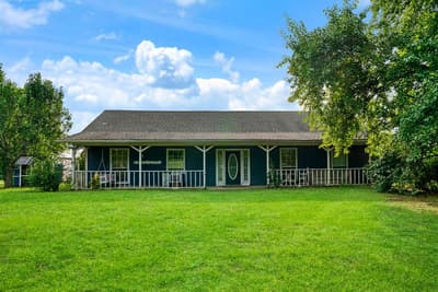 2640 3 RD St SE, Paris TX 75460