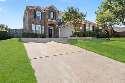 2959 Masters Court S, Burleson TX 76028