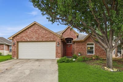 8720 Lariat Circle, Fort Worth TX 76244