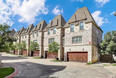2700 Club Ridge Drive # 8, Lewisville TX 75067