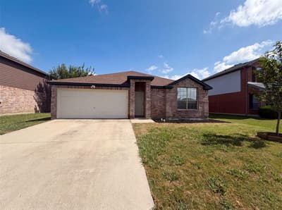 143 Pintail Lane, Sanger TX 76266