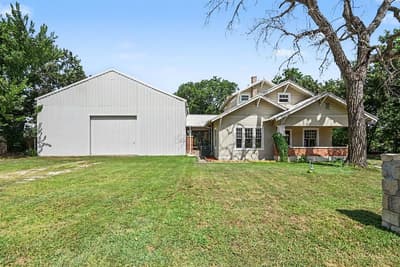 313 S Oak Street, Boyd TX 76023