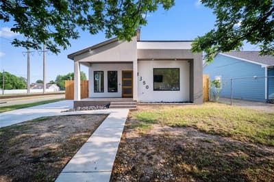1350 Strickland Street, Dallas TX 75216