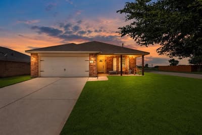 300 Meadow View Lane, Anna TX 75409