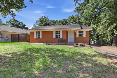 332 Ruth Street, Denton TX 76205