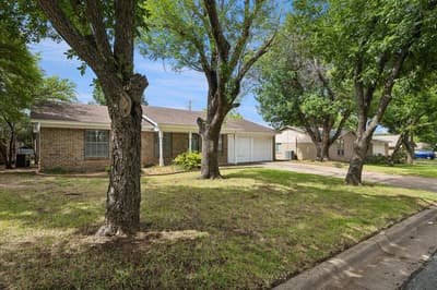 936 Springdale Road, Bedford TX 76021 - Photo 2