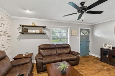 936 Springdale Road, Bedford TX 76021 - Photo 4