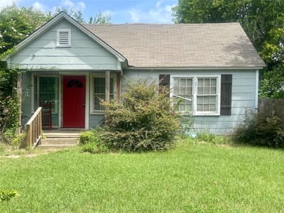 718 Houston Street, Sulphur Springs TX 75482