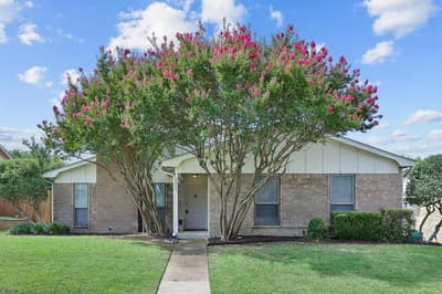 2604 Winding Creek Drive, Carrollton TX 75007