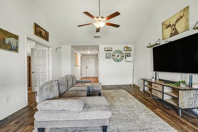 118 Yorktown Court, Venus TX 76084 - Photo 4