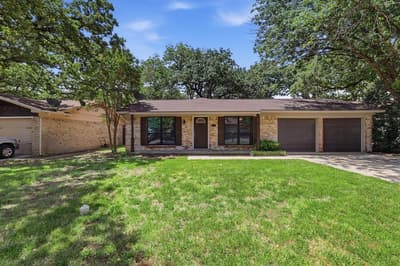 3318 Woodthrush Lane, Denton TX 76209