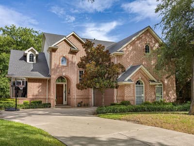 5832 Forest Bend Place, Fort Worth TX 76112