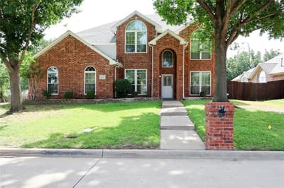 1931 PALOMA Way, Arlington TX 76006