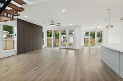 514 S Marlborough Avenue, Dallas TX 75208