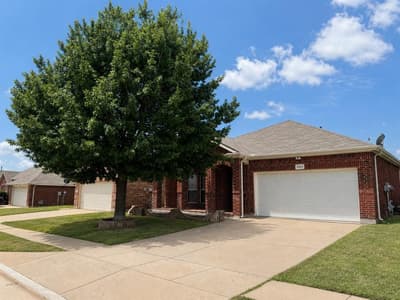 9524 Willow Branch Way, Fort Worth TX 76036