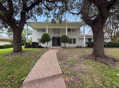 4612 Kenway Court, Fort Worth TX 76132