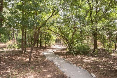 328 Wolf Front Road, Van Alstyne TX 75495
