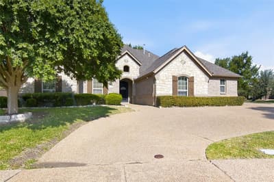 502 Lismore Drive, Mansfield TX 76063