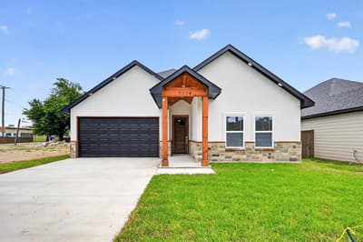 5005 Shackleford Street, Fort Worth TX 76119
