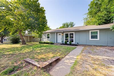 1608 Wayne Street, Denton TX 76209