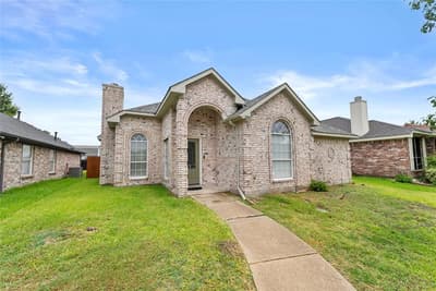2800 Helen Lane, Mesquite TX 75181