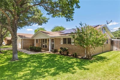 4304 9th Street, Brownwood TX 76801 - Photo 2