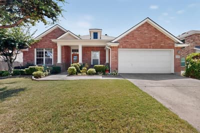 1635 Luckenbach Drive, Forney TX 75126