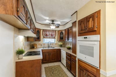 3029 Esters Court, Irving TX 75062 - Photo 3