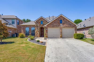 7023 Beacon Drive, Grand Prairie TX 75054