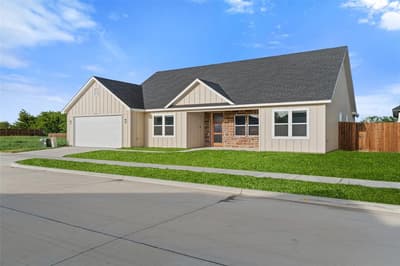 548 Highview Court, Godley TX 76044