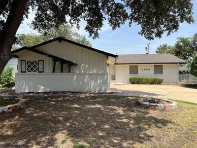 1006 McCallum Drive, Garland TX 75042