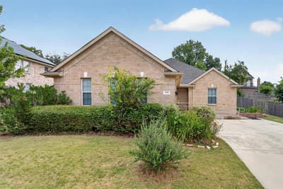 119 Matamoros Street, Grand Prairie TX 75051 - Photo 3