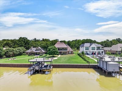 308 Saint Andrews Drive, Mabank TX 75156