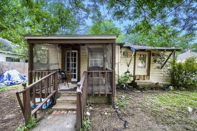 1012 E Jefferson Street, Waxahachie TX 75165