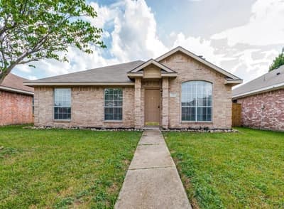 709 Catalina Drive, Lancaster TX 75146