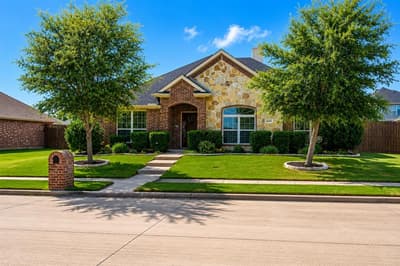 1209 Lost Valley Drive, Royse City TX 75189